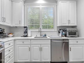 104 W Ritch Avenue 6, Greenwich CT 06830