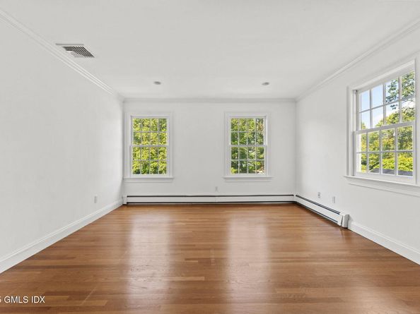 177 Indian Head Road, Riverside CT 06878