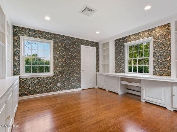 177 Indian Head Road, Riverside CT 06878