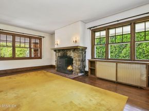 21 Keofferam Road, Old Greenwich CT 06870