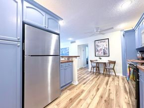 2190 NE 68th St 512, Fort Lauderdale FL 33308