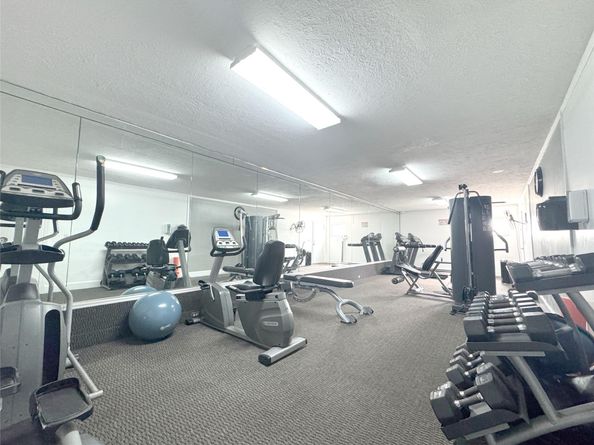 2190 NE 68th St 512, Fort Lauderdale FL 33308