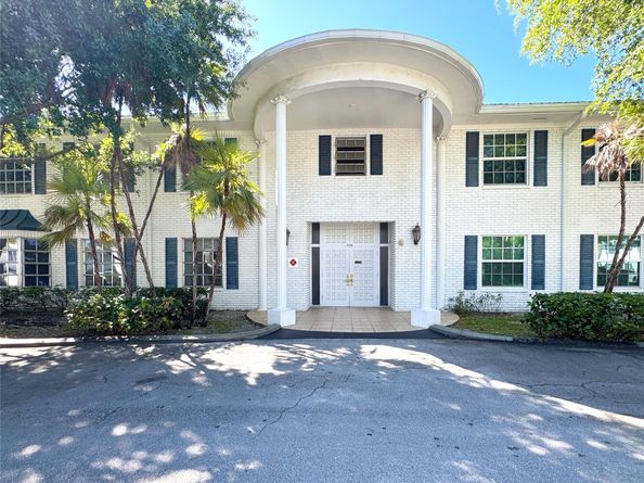 2190 NE 68th St 512, Fort Lauderdale FL 33308