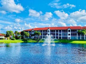 102 Half Moon Circle F2, Hypoluxo FL 33462