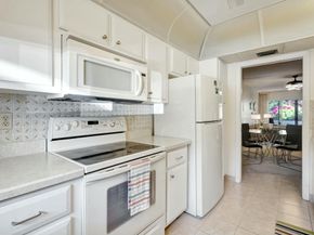 2320 SW 22nd Avenue 211, Delray Beach FL 33445