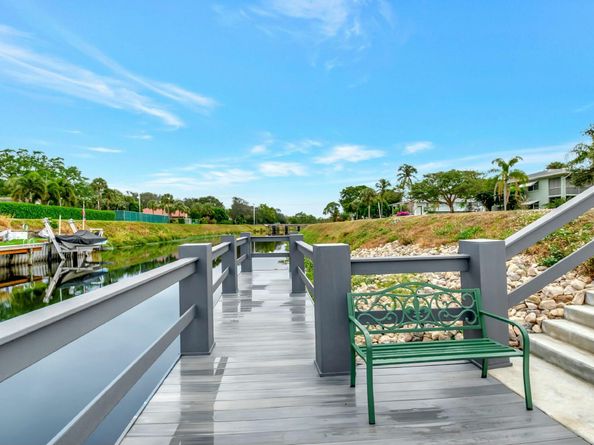 2320 SW 22nd Avenue 211, Delray Beach FL 33445