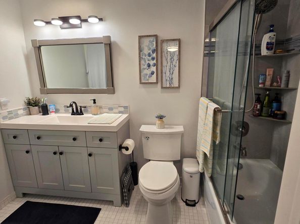 4001 Hillcrest Drive 715, Hollywood FL 33021