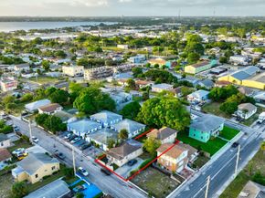 805 20th Street A,B,C, West Palm Beach FL 33407
