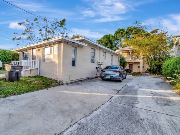 805 20th Street A,B,C, West Palm Beach FL 33407