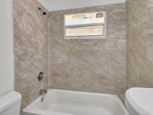 805 20th Street A,B,C, West Palm Beach FL 33407