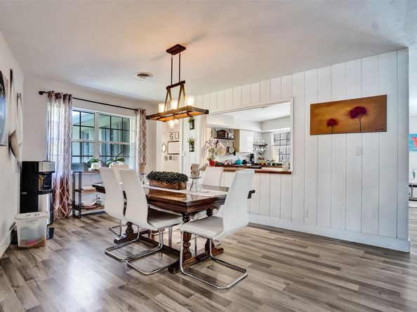 1325 Middle River Dr, Fort Lauderdale FL 33304