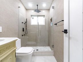 131 NW 72nd Way, Hollywood FL 33024