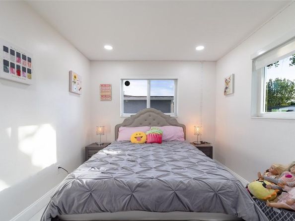 131 NW 72nd Way, Hollywood FL 33024