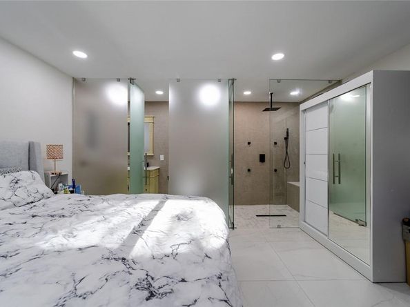 131 NW 72nd Way, Hollywood FL 33024