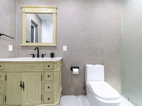 131 NW 72nd Way, Hollywood FL 33024