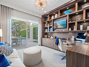 1727 W Hemingway Drive, Juno Beach FL 33408