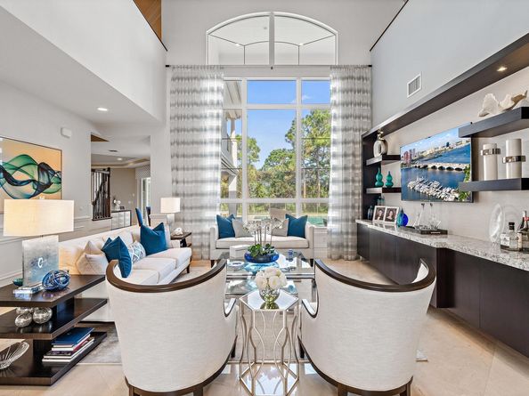 1727 W Hemingway Drive, Juno Beach FL 33408