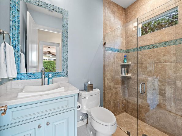 1727 W Hemingway Drive, Juno Beach FL 33408