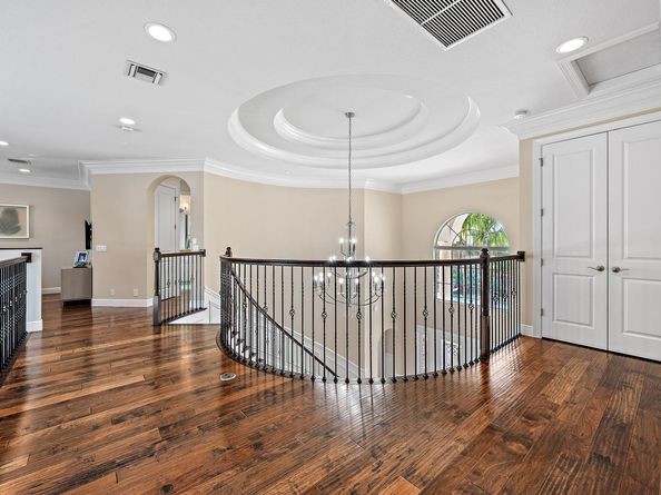 1727 W Hemingway Drive, Juno Beach FL 33408