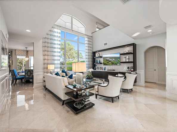 1727 W Hemingway Drive, Juno Beach FL 33408