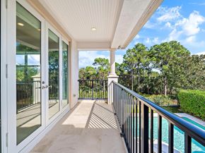 1727 W Hemingway Drive, Juno Beach FL 33408