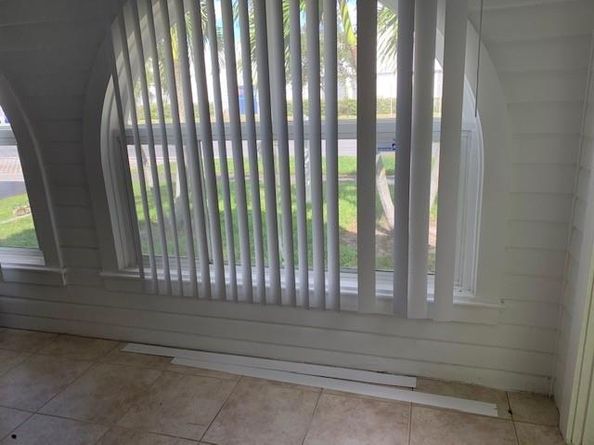 418 NE 4th St, Pompano Beach FL 33060