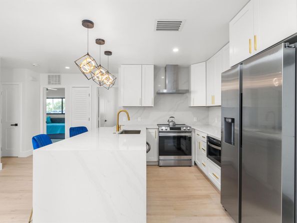 303/305 De Carie Street, Delray Beach FL 33444