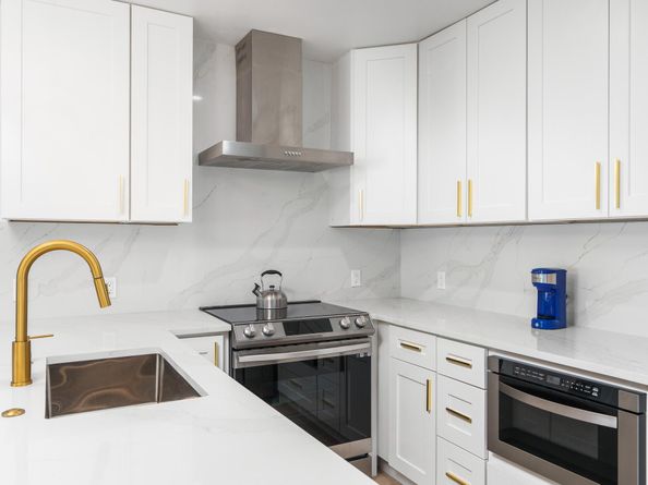 303/305 De Carie Street, Delray Beach FL 33444