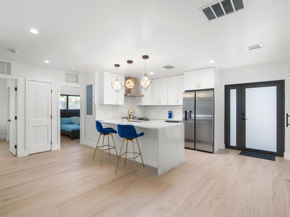 303/305 De Carie Street, Delray Beach FL 33444