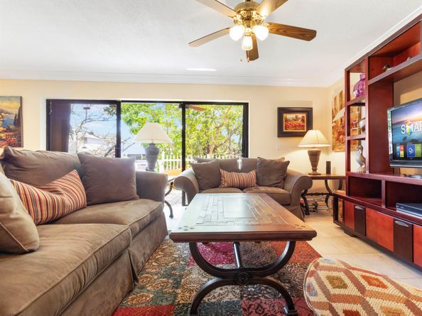 662 Mariners Way, Boynton Beach FL 33435