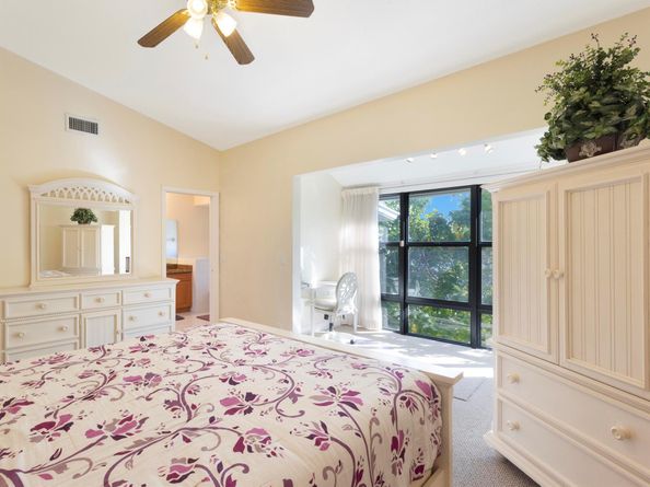 662 Mariners Way, Boynton Beach FL 33435