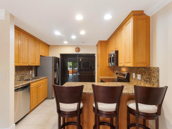 662 Mariners Way, Boynton Beach FL 33435