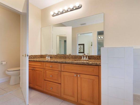 662 Mariners Way, Boynton Beach FL 33435
