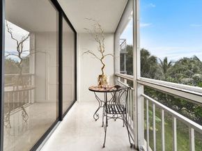 6181 Balboa Circle 303, Boca Raton FL 33433