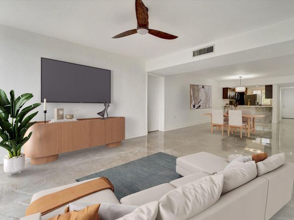 6181 Balboa Circle 303, Boca Raton FL 33433