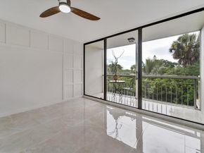 6181 Balboa Circle 303, Boca Raton FL 33433