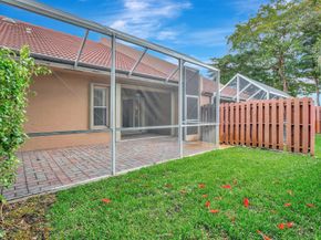 9720 Malvern Dr, Tamarac FL 33321