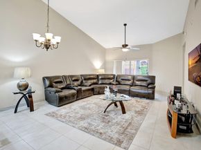 9720 Malvern Dr, Tamarac FL 33321