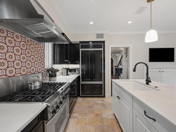 2411 Aravale Road, West Palm Beach FL 33401