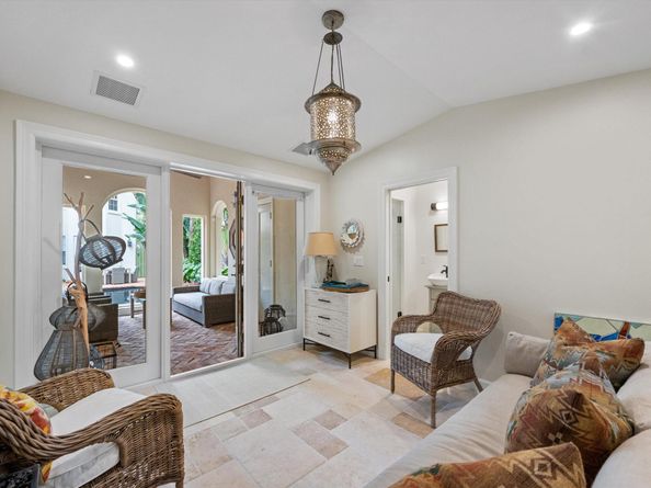 2411 Aravale Road, West Palm Beach FL 33401