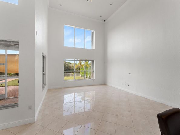 5318 SW 195th Terrace, Miramar FL 33029