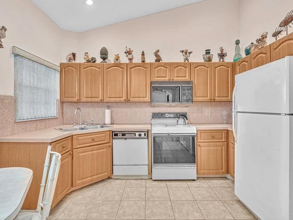 5833 Parkwalk Dr 5833, Boynton Beach FL 33472