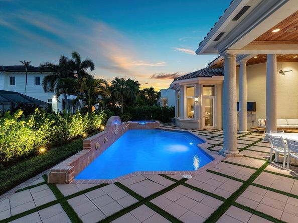 2124 W Maya Palm Drive, Boca Raton FL 33432