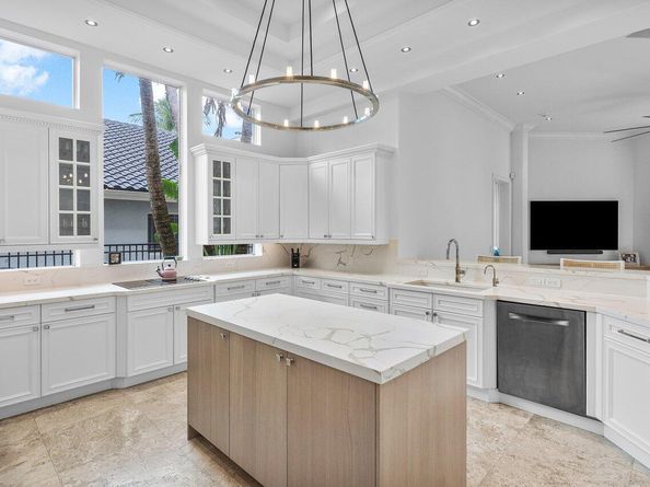 2124 W Maya Palm Drive, Boca Raton FL 33432