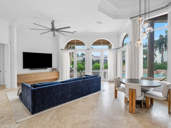 2124 W Maya Palm Drive, Boca Raton FL 33432