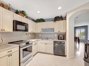6088 Eaton Street, West Palm Beach FL 33411