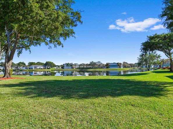 15217 Lakes Of Delray Boulevard 117, Delray Beach FL 33484