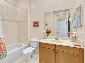 8122 NW 109th Ln, Parkland FL 33076