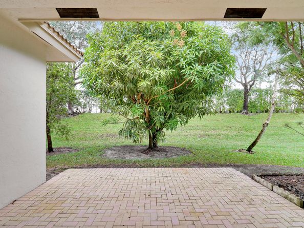 2464 Sailfish Cove Drive, West Palm Beach FL 33411