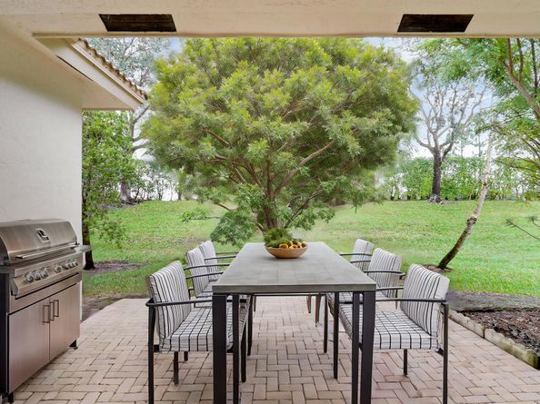2464 Sailfish Cove Drive, West Palm Beach FL 33411